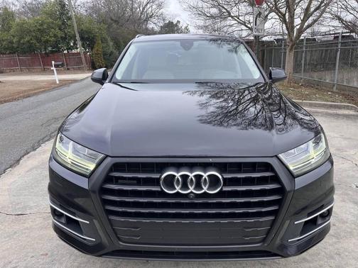 2019 Audi Q7 55 Prestige