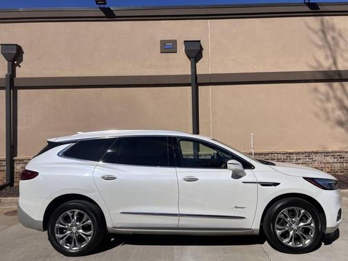 2018 Buick Enclave Avenir