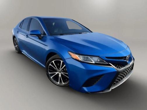Blue Streak Metallic 2018 Toyota Camry L