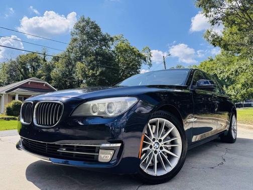 2013 BMW 750 i xDrive
