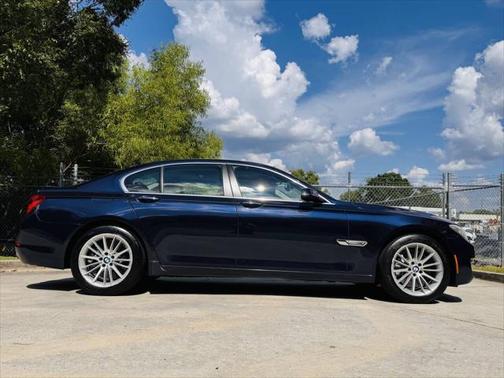 2013 BMW 750 i xDrive