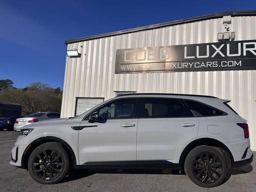 2022 Kia Sorento SX