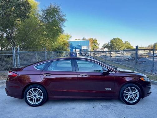 2016 Ford Fusion Energi Titanium