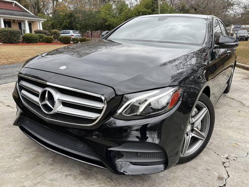 2017 Mercedes-Benz E-Class E 300 4dr Sedan