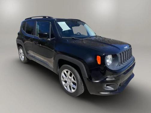 Black 2017 Jeep Renegade Latitude