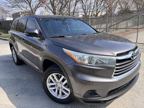 2015 Toyota Highlander LE