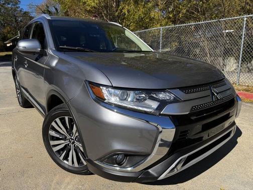 2020 Mitsubishi Outlander SEL