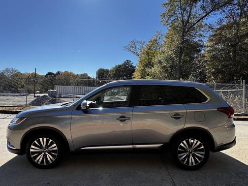 2020 Mitsubishi Outlander SEL