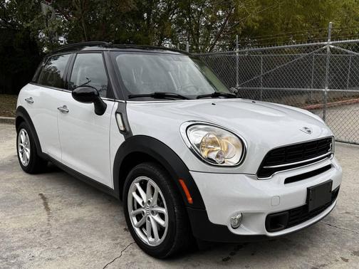 2016 MINI Countryman Cooper S
