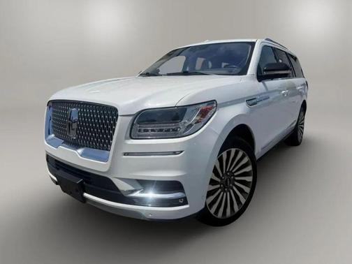 Pristine White 2020 Lincoln Navigator Reserve