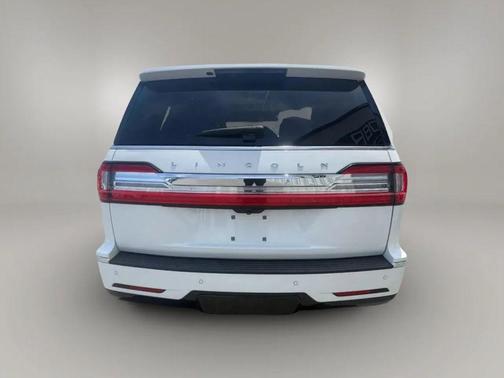 Pristine White 2020 Lincoln Navigator Reserve