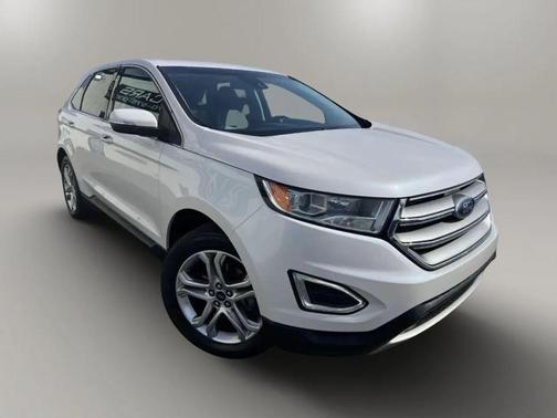 White Platinum 2018 Ford Edge Titanium