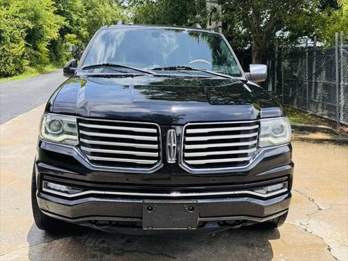 2017 Lincoln Navigator Select