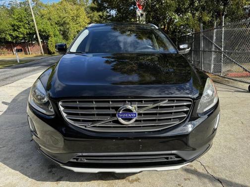2016 Volvo XC60 T6 Drive-E