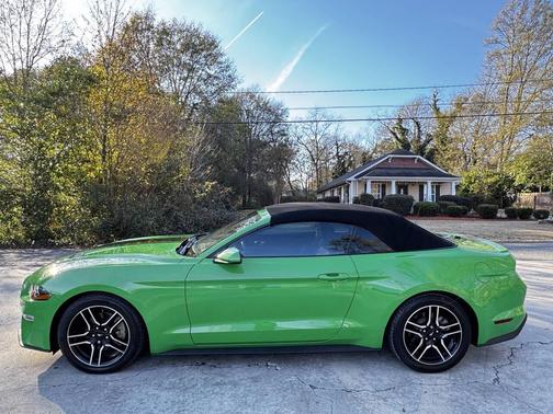 2019 Ford Mustang EcoBoost