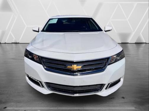 Summit White 2018 Chevrolet Impala 1LT