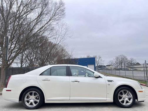 2009 Cadillac STS V8