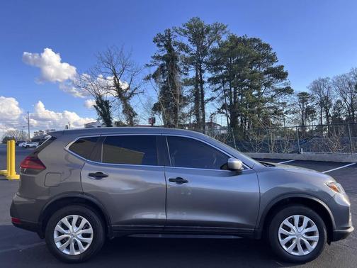 2018 Nissan Rogue S