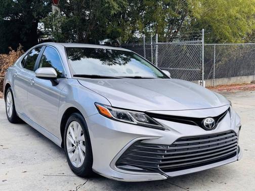 2021 Toyota Camry LE