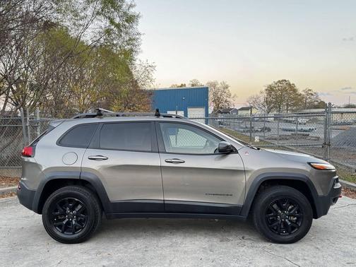 2016 Jeep Cherokee Trailhawk
