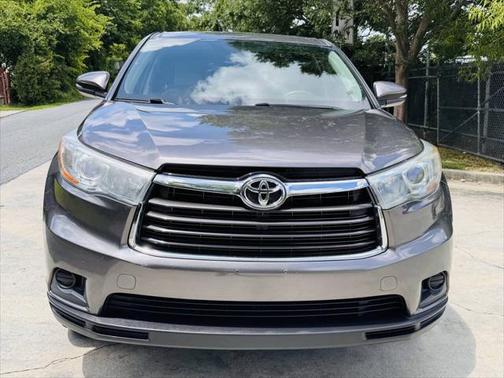 2016 Toyota Highlander LE