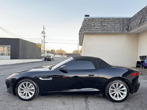 2017 Jaguar F-TYPE Premium