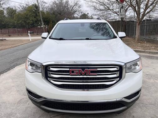 2018 GMC Acadia SLE-2