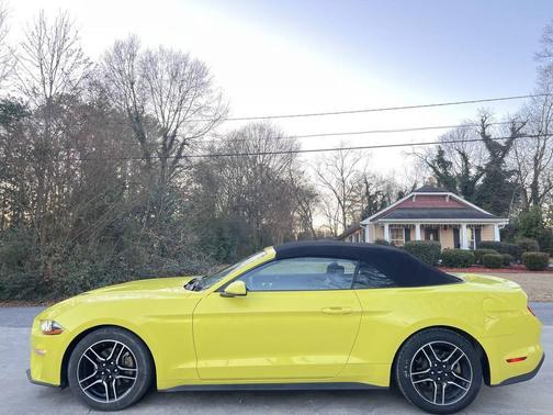 2021 Ford Mustang EcoBoost Premium