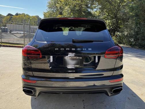 2016 Porsche Cayenne S