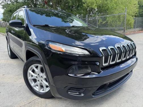 2016 Jeep Cherokee Sport