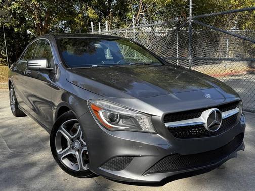 2014 Mercedes-Benz CLA-Class Base