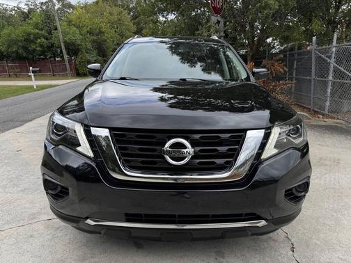 2019 Nissan Pathfinder S
