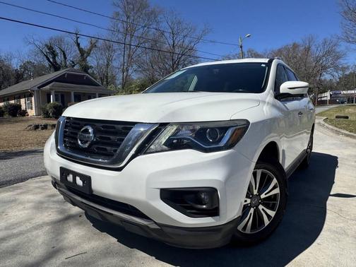2017 Nissan Pathfinder SL