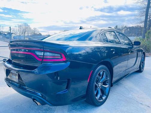 2018 Dodge Charger SXT Plus