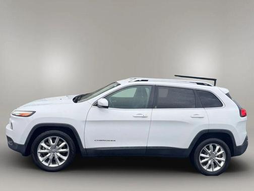 2014 Jeep Cherokee Sport