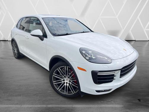 2015 Porsche Cayenne Turbo