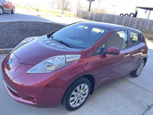 2015 Nissan Leaf S