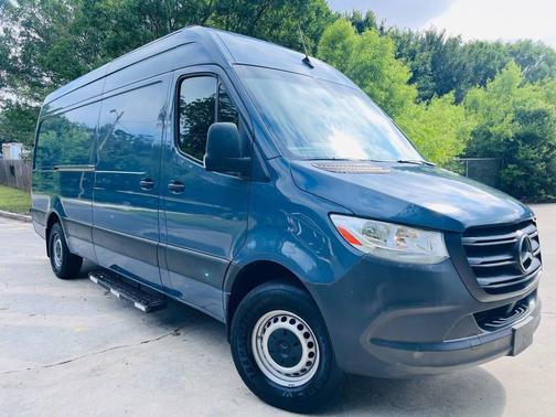 2019 Mercedes-Benz Sprinter 2500 High Roof