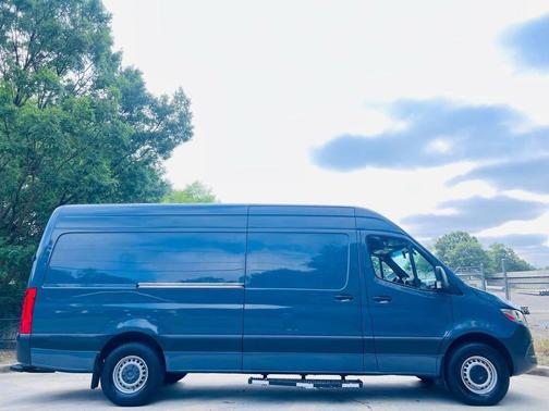 2019 Mercedes-Benz Sprinter 2500 High Roof
