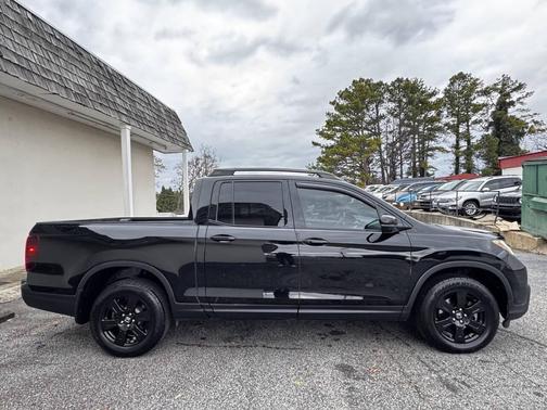 2017 Honda Ridgeline Black