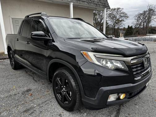 2017 Honda Ridgeline Black
