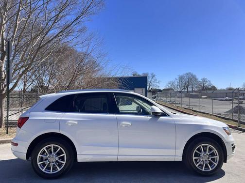 2012 Audi Q5 2.0T Premium Plus