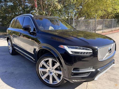 2017 Volvo XC90 T6 Inscription