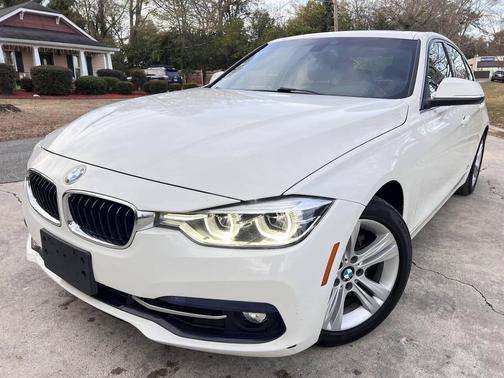2018 BMW 330 330i 4dr Sedan