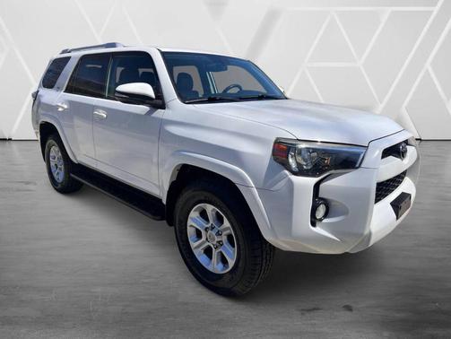 Super White 2017 Toyota 4Runner SR5 Premium