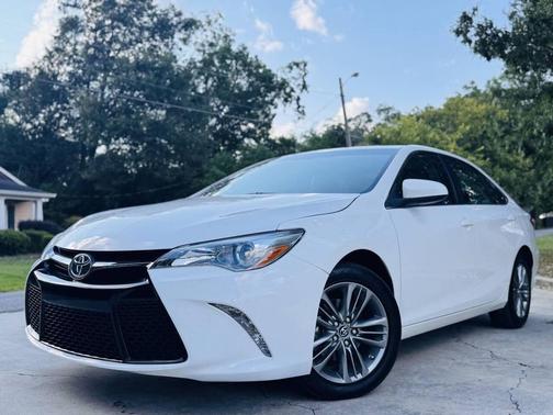 2016 Toyota Camry SE w/Special Edition Pkg
