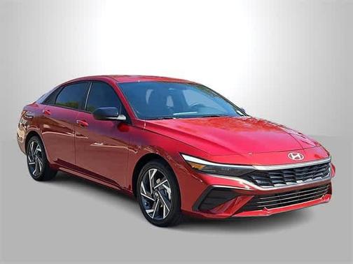 2025 Hyundai ELANTRA Sport