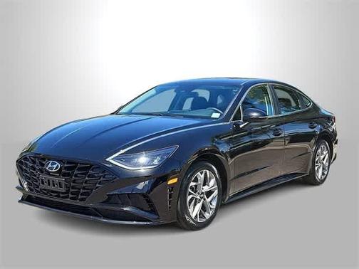 2022 Hyundai SONATA SEL