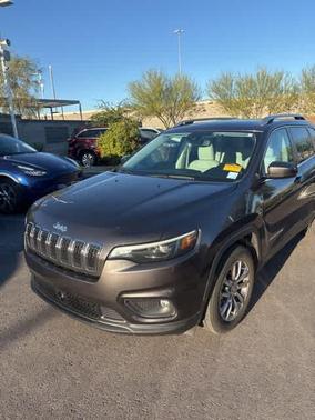 2021 Jeep Cherokee Latitude Lux