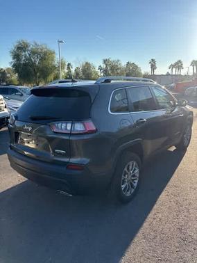 2021 Jeep Cherokee Latitude Lux